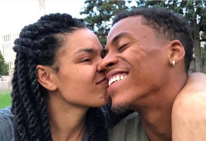 Jordin Sparks Shares Makeup-Free Selfie While Snuggling Her Husband Dana Isaiah: ‘I Always Got You, Babe’