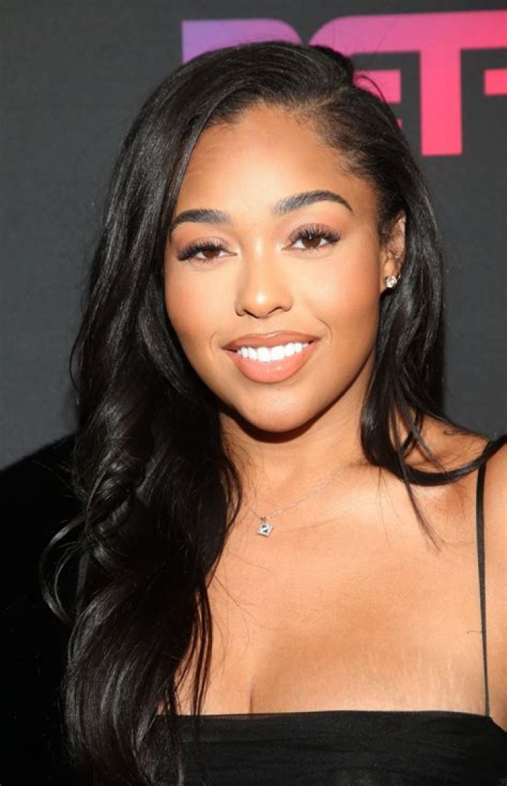 How tall is Jordyn Woods
