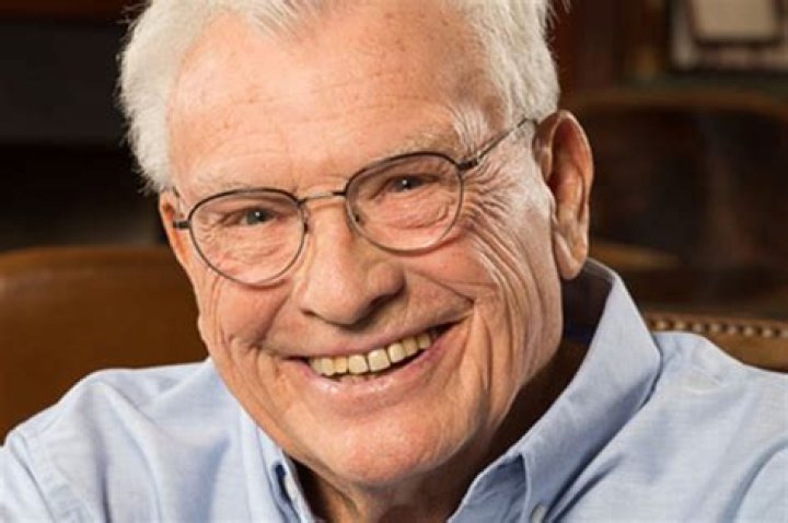 Joseph A. Hardy III (Entrepreneur) - Age, Birthday, Bio, Facts, Family, Net Worth, Height & More