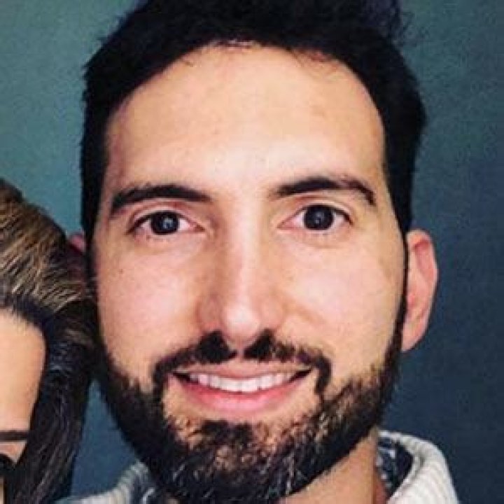 Karim Abu Naba (Instagram Star) - العمر ، تاريخ الميلاد ، السيرة الذاتية ، الحقائق ، الأسرة ، صافي الثروة ، الطول والمزيد