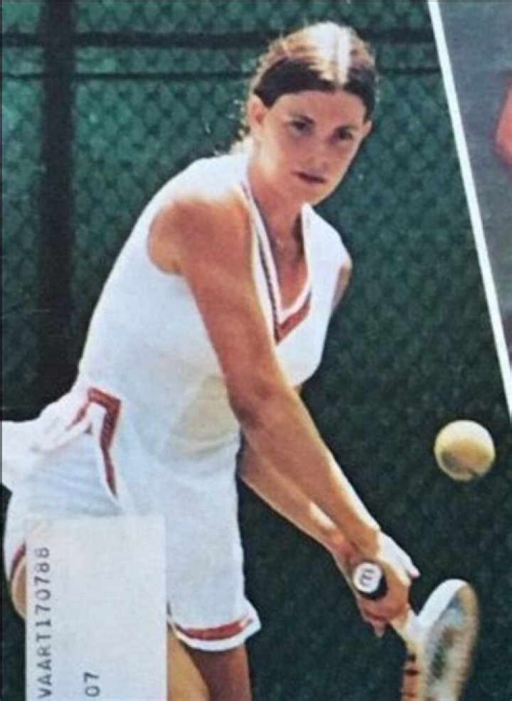 Kathy May Biography, Age, Height, Husband, Net Worth, Family