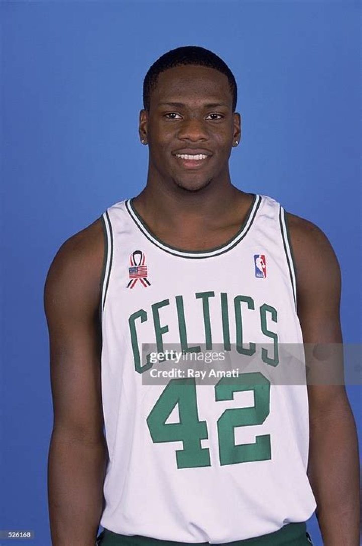 Kedrick Brown (Basketball Player) - Age, Birthday, Bio, Facts, Family, Net Worth, Height & More