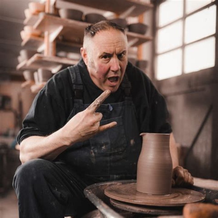 Keith Brymer Jones Biography, Age, Height, Wife, Net Worth, Family