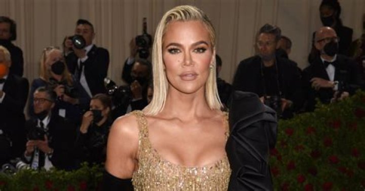 Khloe Kardashian Claps Back at Troll Who Claimed Her ‘Face Changed’: ‘Attacking Someone Is Sad’