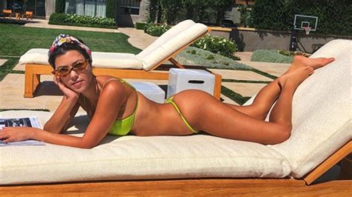 Kourtney Kardashian Says She ‘Never Cared’ About Her Stretch Marks: ‘I Like Them!’