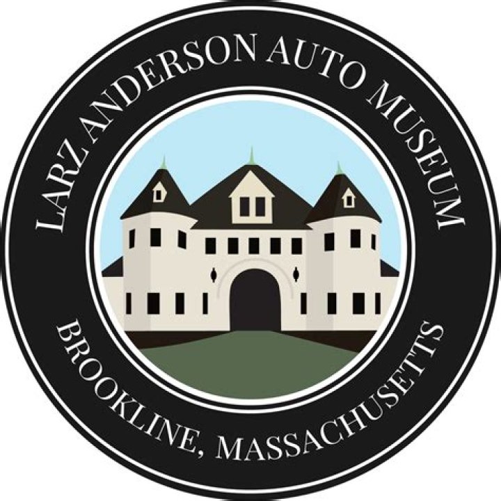 Astrology Birth Chart of Larz (Instagram Star) 2024