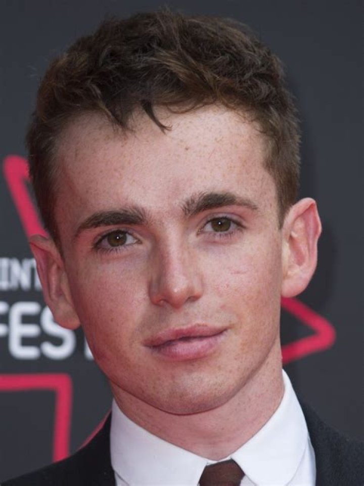 Wiki, Biography, Age, Height, Girlfriend, Parents, Brothers, Net Worth, Movies & More