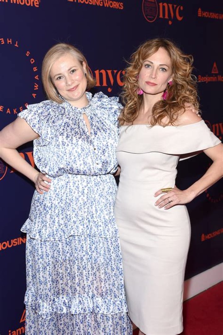 Laurie Walters Net Worth, Age, Height, Wife