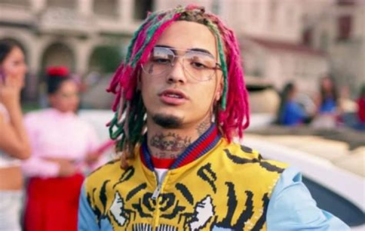 Lil Pump (Rapper) - Age, Birthday, Bio, Facts, Family, Net Worth, Height & More