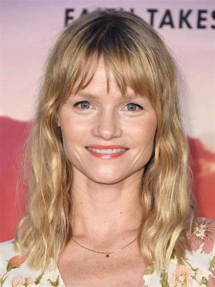 Lindsay Pulsipher Height, Weight, Net Worth, Age, Birthday, Wikipedia, Who, Nationality, Biography