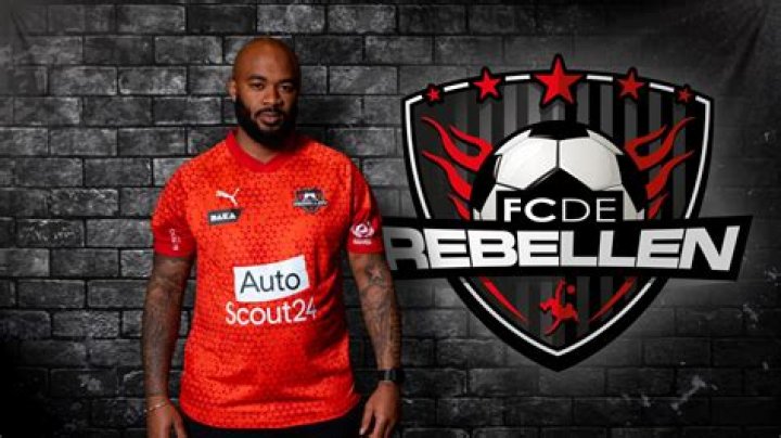 Lorenzo Davids Biography, Age, Height, Wife, Net Worth, Family