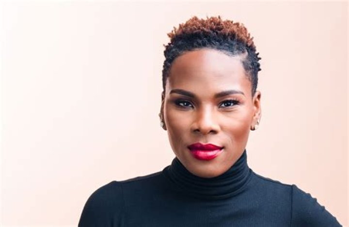 Luvvie Ajayi Age | Wiki, Net worth, Bio, Height, Husband