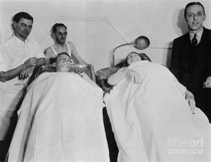 Ma Barker (Criminal) - Age, Birthday, Bio, Facts, Family, Net Worth, Height & More