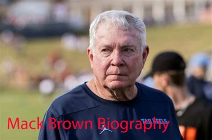 Mack Brown (Football Coach) - Age, Birthday, Bio, Facts, Family, Net Worth, Height & More