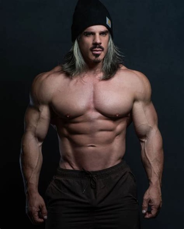 Mark Harley (TV Actor) - Age, Birthday, Bio, Facts, Family, Net Worth, Height & More