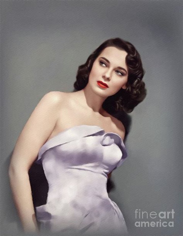 Märta Torén Biography, Age, Height, Husband, Net Worth, Family