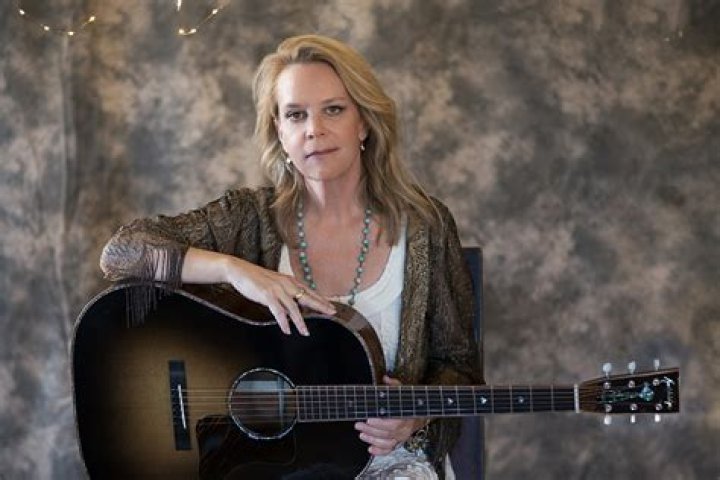 Astrology Birth Chart of Mary Chapin Carpenter (Country Singer) 2024