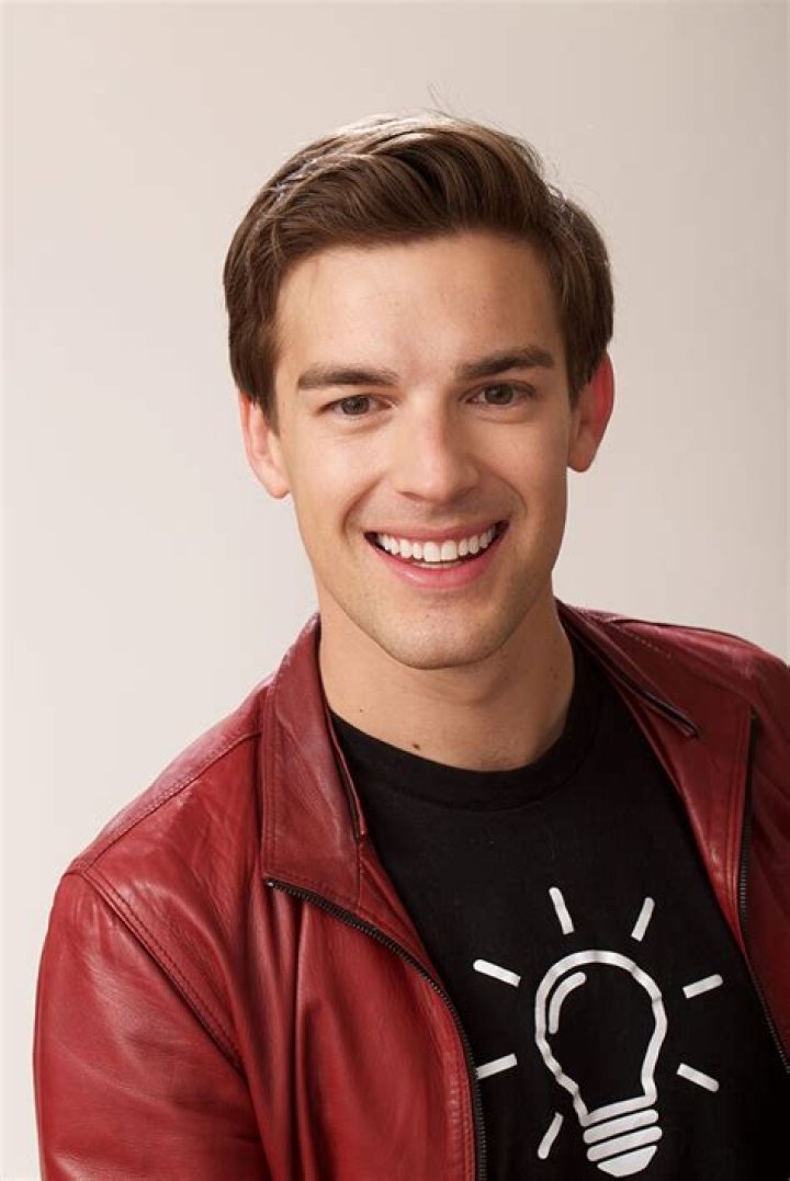 MatPat Biography, Age, Height, Wife, Net Worth, Family