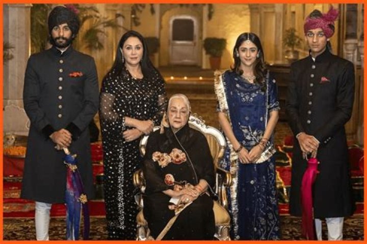 Maxine: What Is The Name Of Steve Edge Wife? Kids Family And Net Worth