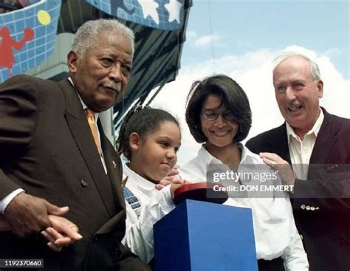 
Meet Arthur Ashe Family: His Wife Jeanne Moutoussamy And Children 
