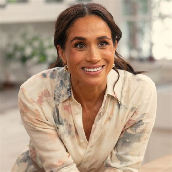 How tall is Meghan Markle