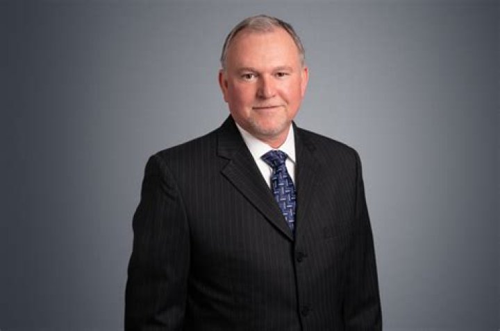 Mike McFadden Biography, Age, Height, Wife, Net Worth, Family