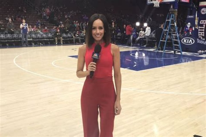 Molly Sullivan Biography, Age, Height, Husband, Net Worth, Family