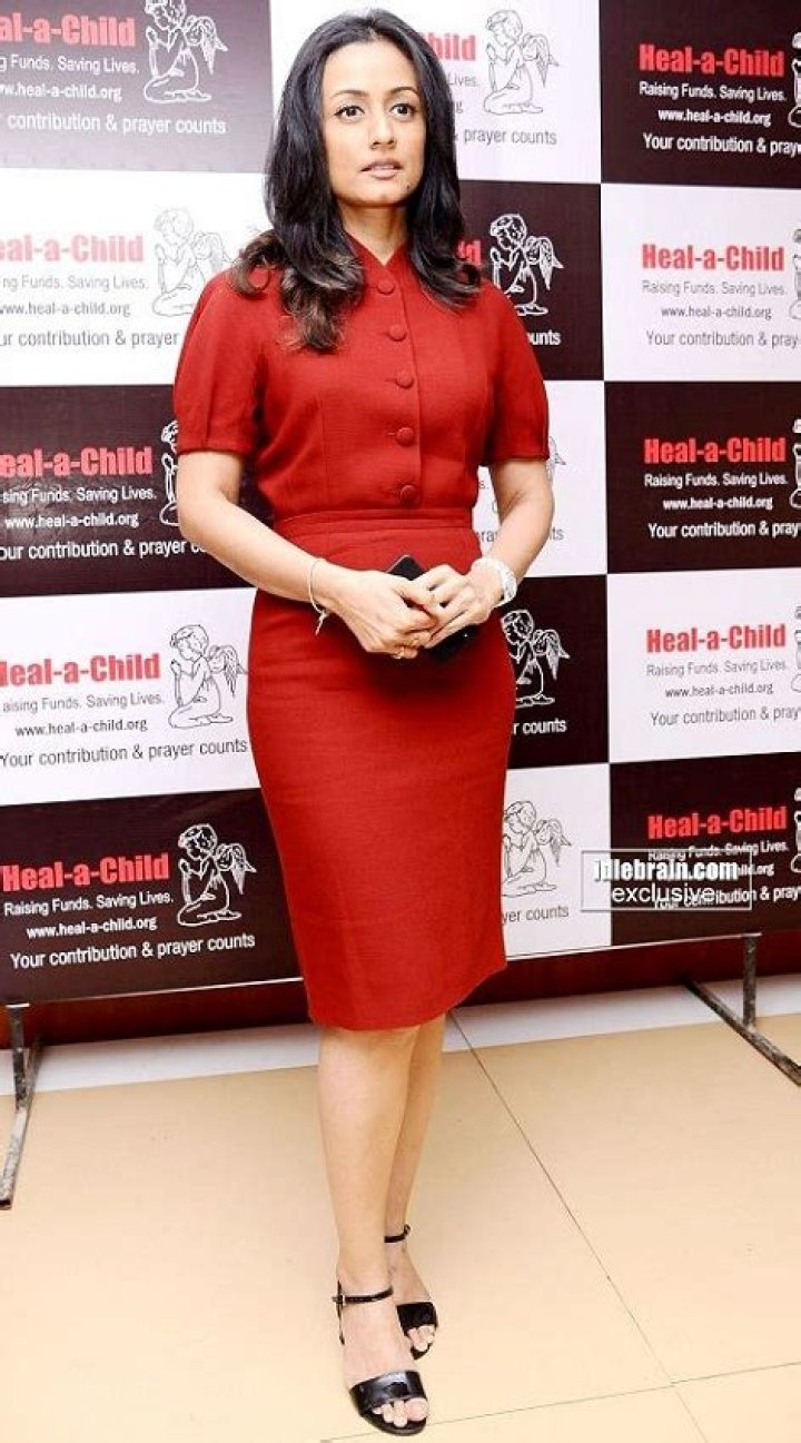 Namrata Shirodkar Height, Weight, Net Worth, Age, Birthday, Wikipedia, Who, Instagram, Biography