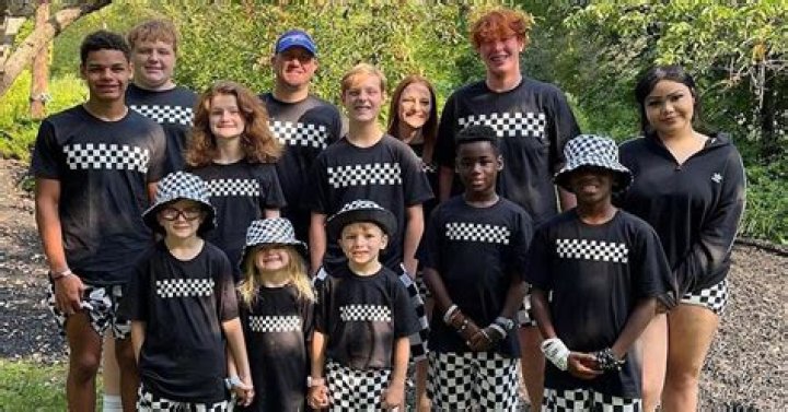 Nevaeh Dougherty (TikTok Star) - Age, Birthday, Bio, Facts, Family, Net Worth, Height & More