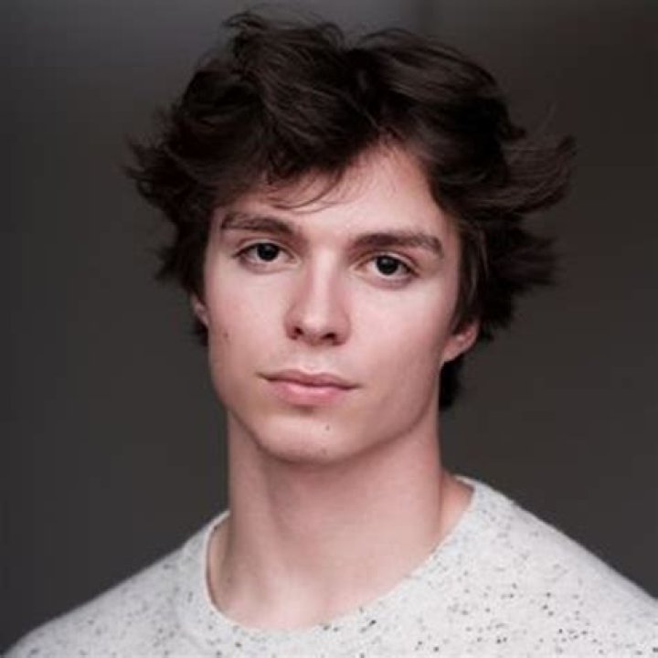 Nicholas Alexander Chavez (Soap Opera Actor) - Age, Birthday, Bio, Facts, Family, Net Worth, Height & More