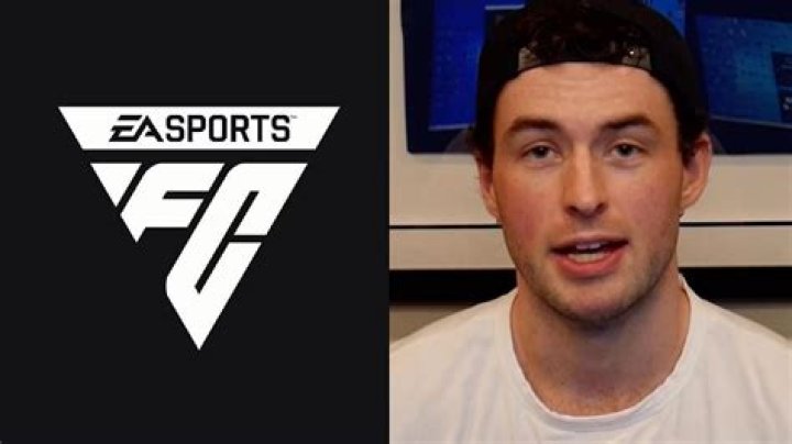 Nick runthefutmarket (Twitch Star) - Age, Birthday, Bio, Facts, Family, Net Worth, Height & More