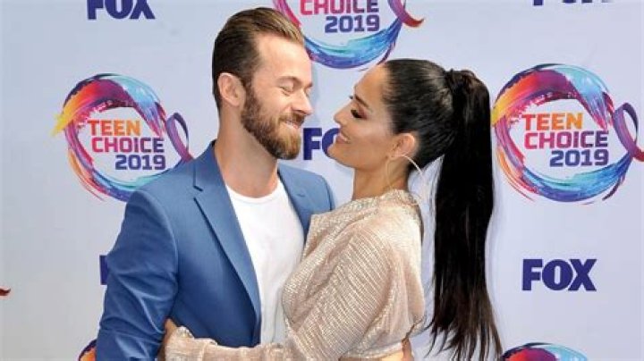 Nikki Bella and Fiance Artem Chigvintsev Joke About ‘Grooming Up’ Her Bush During Pregnancy