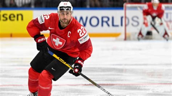 Nino Niederreiter Biography, Age, Height, Wife, Net Worth, Family