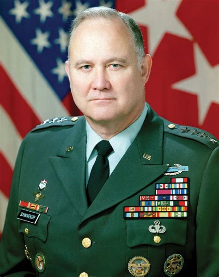 Norman Schwarzkopf Biography, Age, Height, Wife, Net Worth, Family