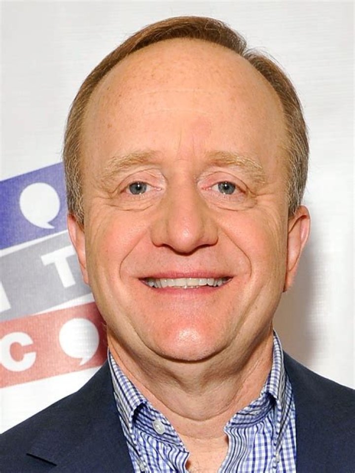 Paul Begala (Journalist) - Age, Birthday, Bio, Facts, Family, Net Worth, Height & More