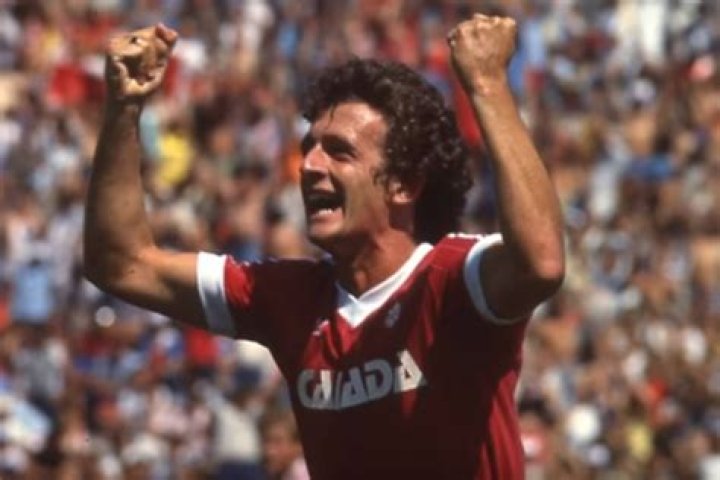 Paul James (TV Actor) - Age, Birthday, Bio, Facts, Family, Net Worth, Height & More