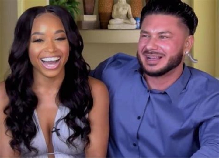 DJ Pauly D Explains Exactly What He’s Looking for in a Wife (EXCLUSIVE)