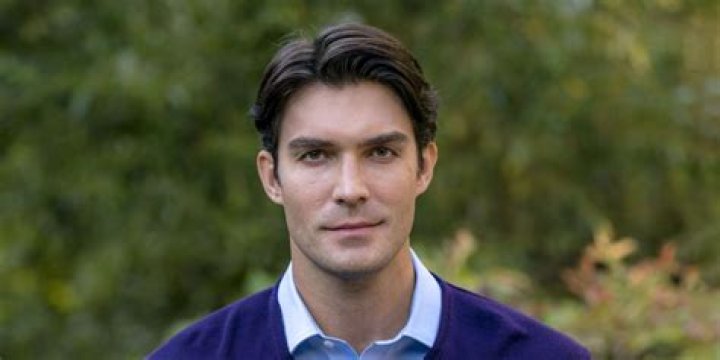 Peter Porte’s Wiki Bio. Who is he married – husband or wife?