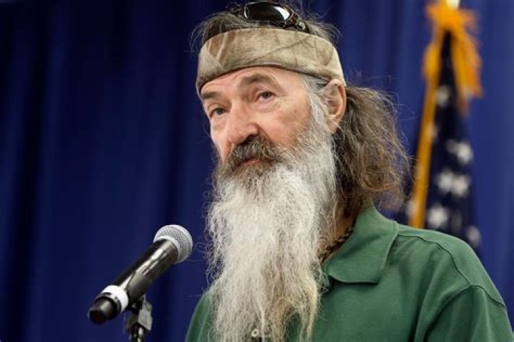 Phil Robertson (Reality Star) - Age, Birthday, Bio, Facts, Family, Net Worth, Height & More