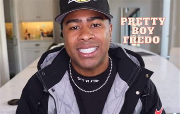 Prettyboyfredo (YouTube Star) - Age, Birthday, Bio, Facts, Family, Net Worth, Height & More