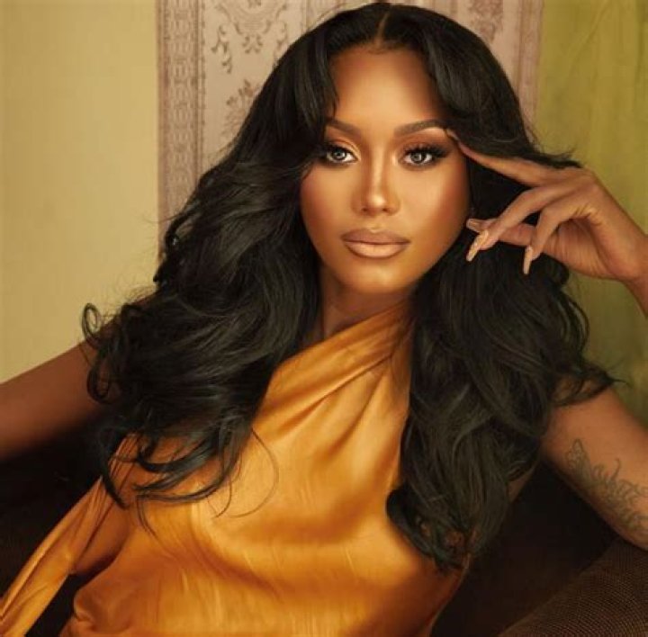 Priscilla Renea (Pop Singer) - Age, Birthday, Bio, Facts, Family, Net Worth, Height & More