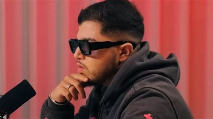 Quelle Taille Fait Hamza