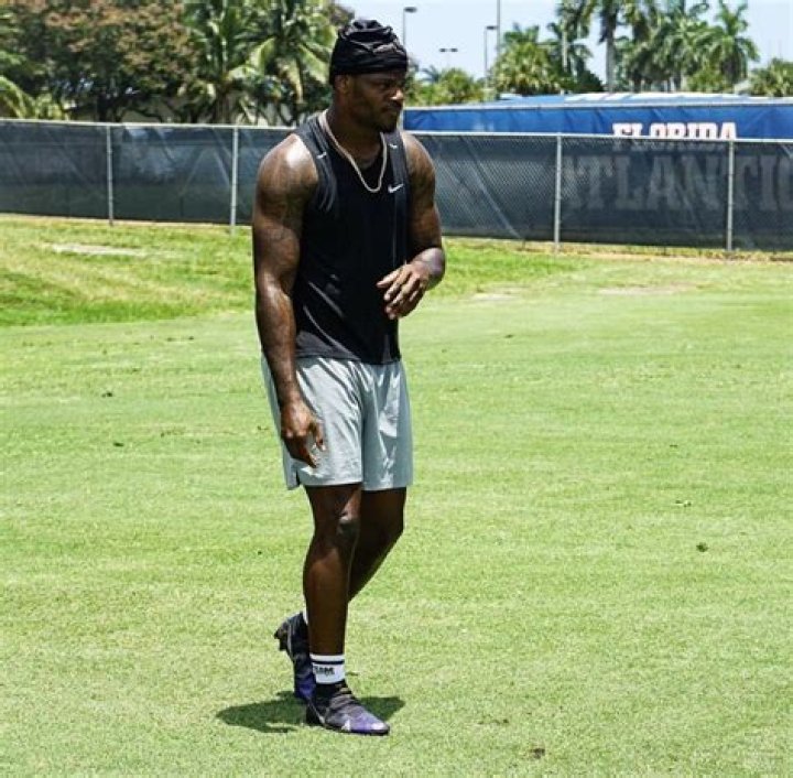 
Reggie Jackson Height, Weight, Net Worth, Age, Birthday, Wikipedia, Who, Nationality, Biography 