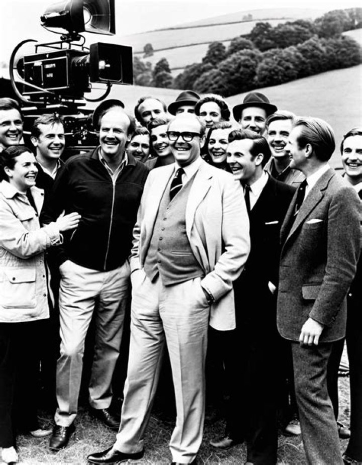 Richard Bull (TV Actor) - Age, Birthday, Bio, Facts, Family, Net Worth, Height & More