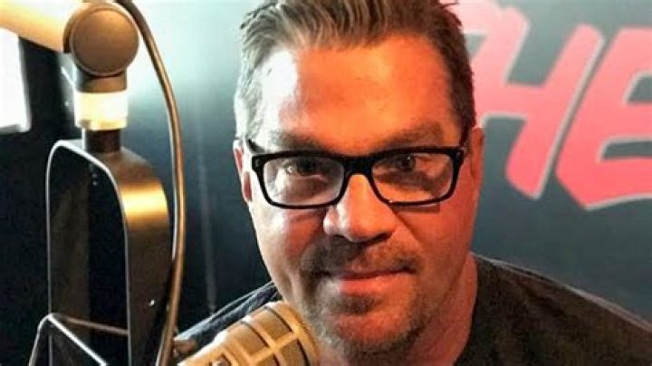 Rick Lewis Biography, Age, Height, Wife, Net Worth, Family