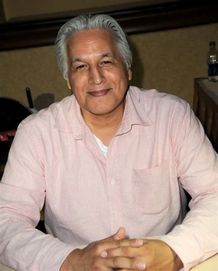 Robert Beltran (TV Actor) - Age, Birthday, Bio, Facts, Family, Net Worth, Height & More