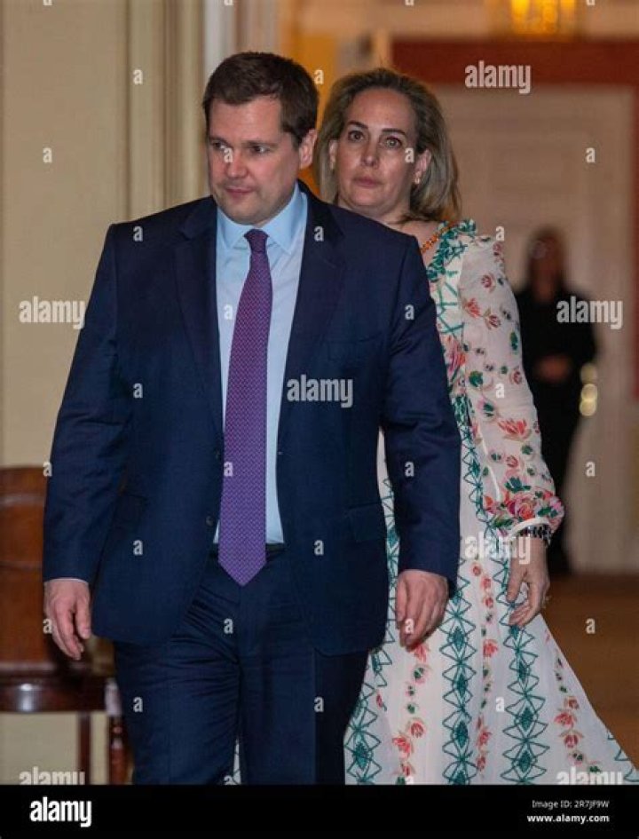 
Robert Jenrick Height, Age, Wife, Biography, Wiki, Net Worth,Family 