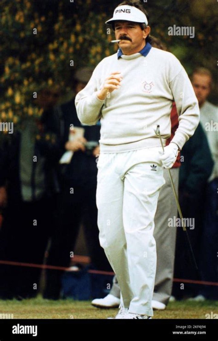 Rodger Davis Biography, Age, Height, Wife, Net Worth, Family