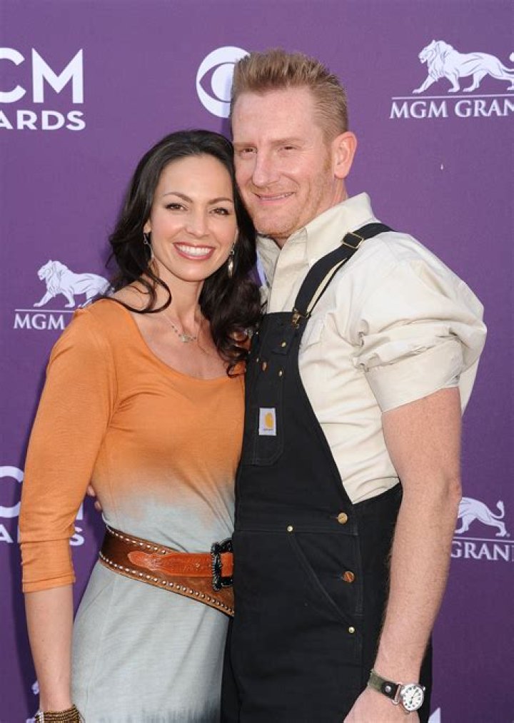 Rory Feek Posts Touching Instagram Tribute to His Wife Joey on the Anniversary of Her Death