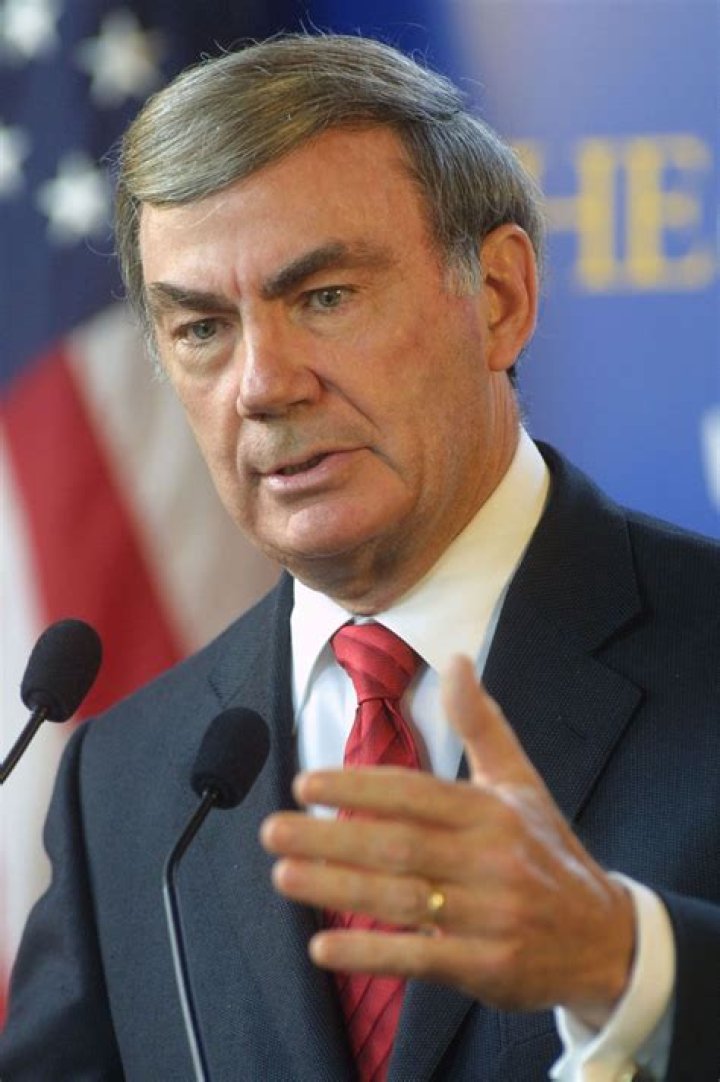 Sam Donaldson Biography, Age, Height, Wife, Net Worth, Family